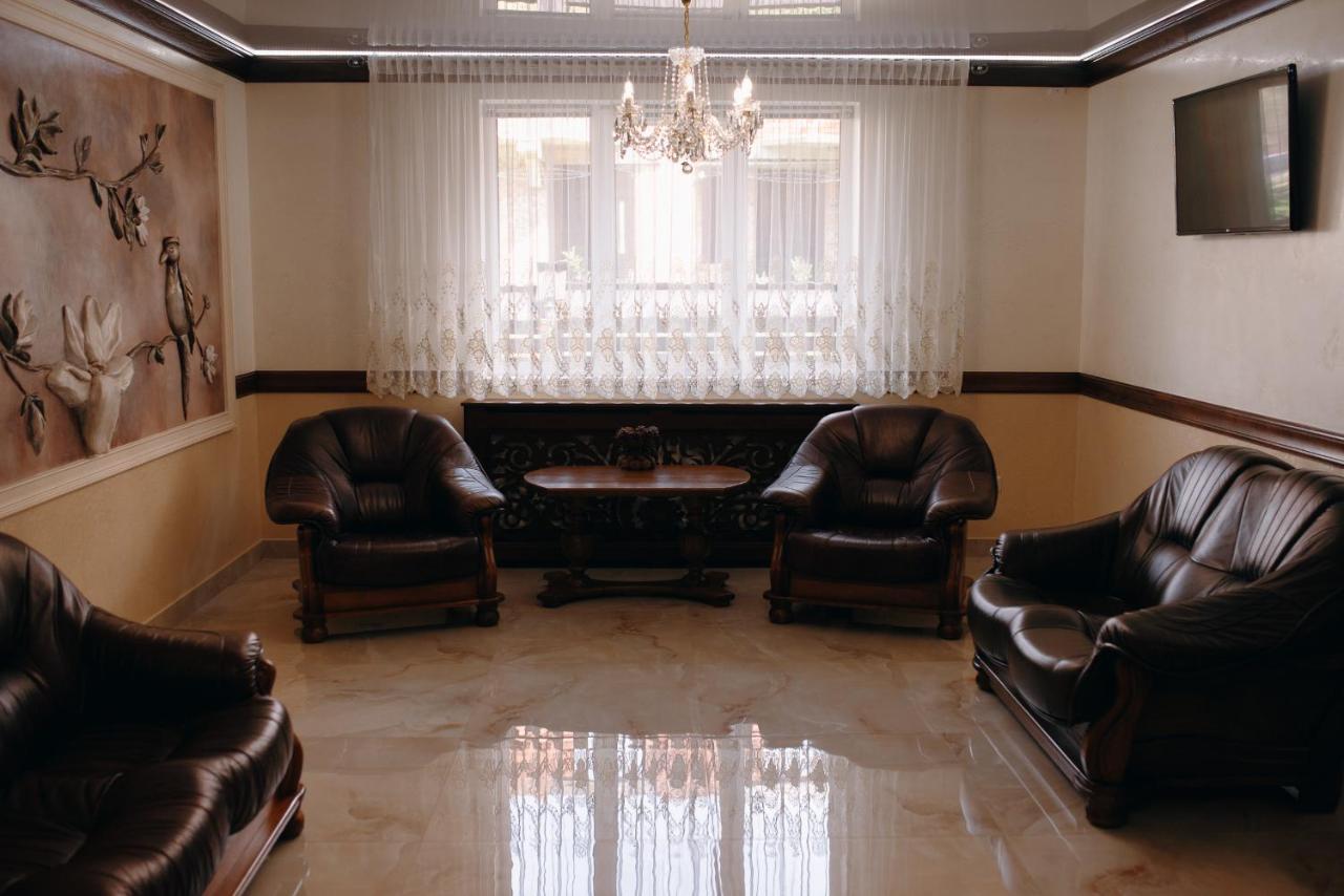 Villa Nikoletta Spa Bukovel Exteriör bild