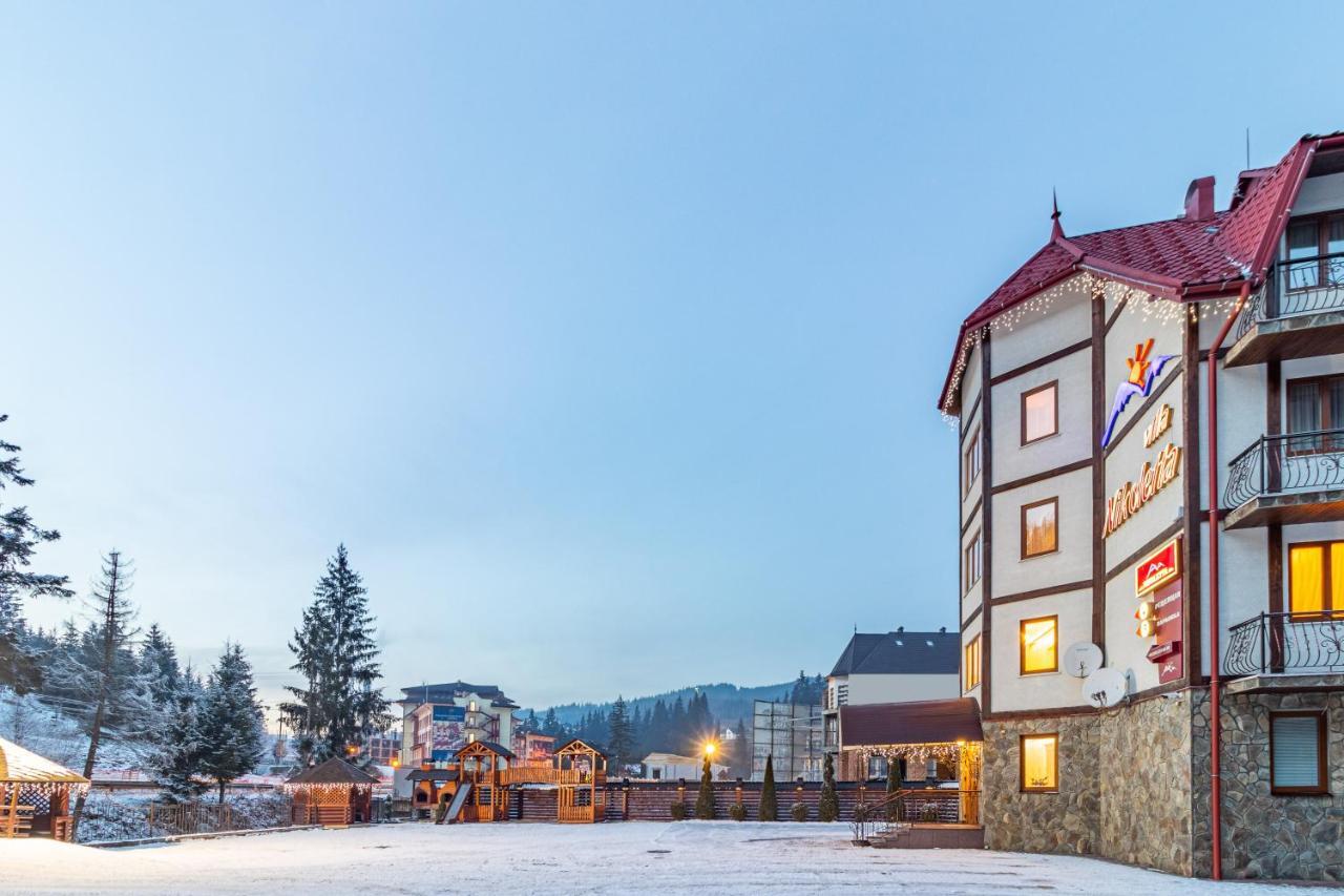 Villa Nikoletta Spa Bukovel Exteriör bild