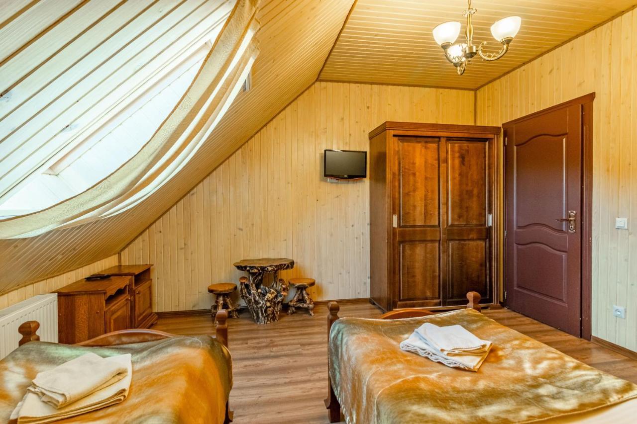 Villa Nikoletta Spa Bukovel Exteriör bild