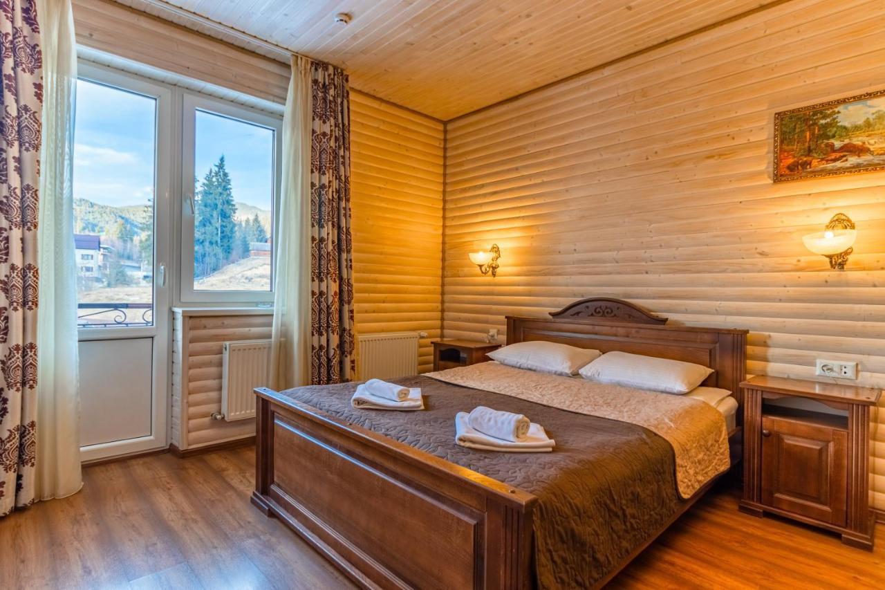 Villa Nikoletta Spa Bukovel Exteriör bild