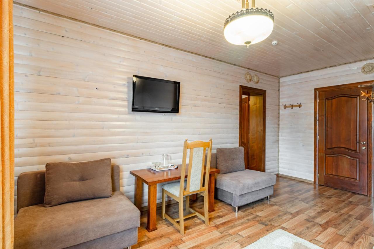 Villa Nikoletta Spa Bukovel Exteriör bild