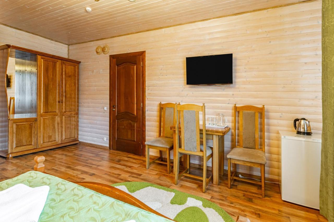 Villa Nikoletta Spa Bukovel Exteriör bild