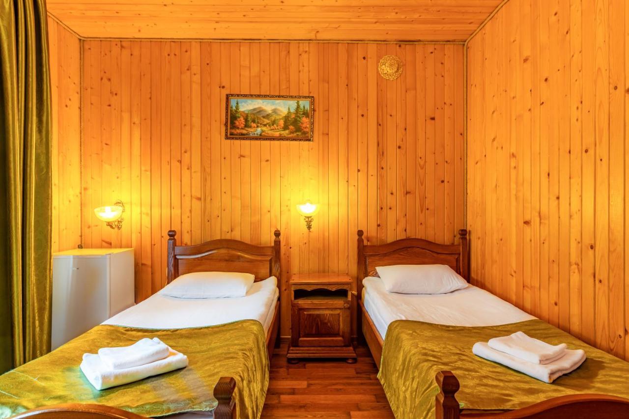 Villa Nikoletta Spa Bukovel Exteriör bild