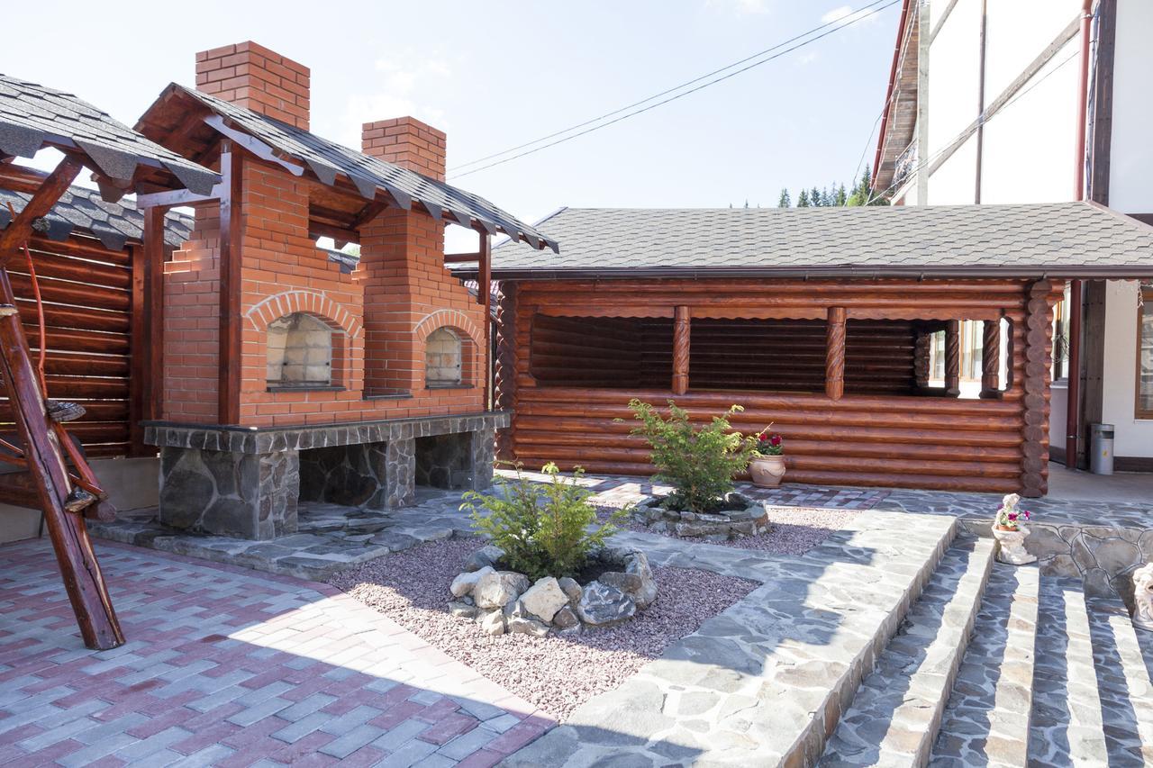 Villa Nikoletta Spa Bukovel Exteriör bild