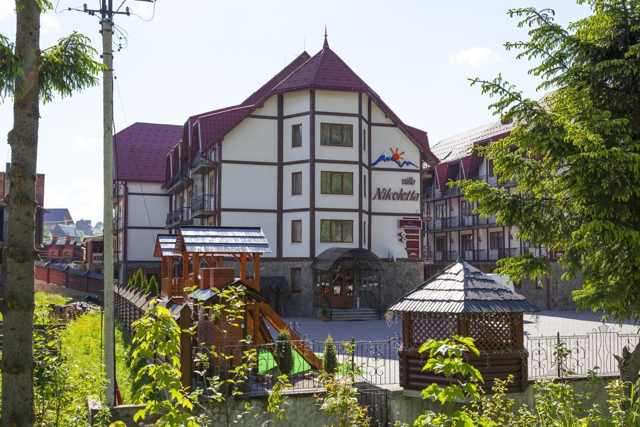 Villa Nikoletta Spa Bukovel Exteriör bild