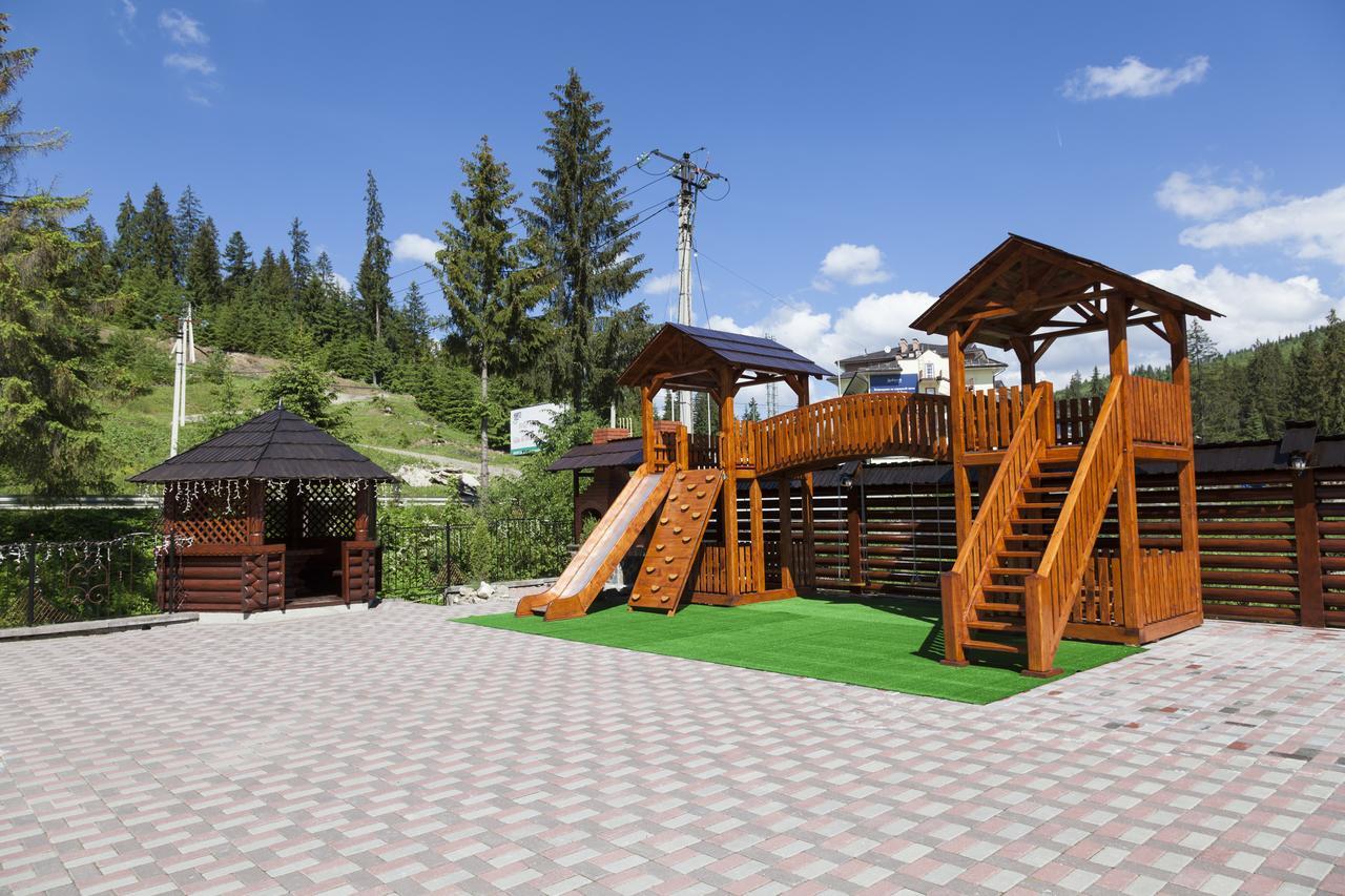 Villa Nikoletta Spa Bukovel Exteriör bild