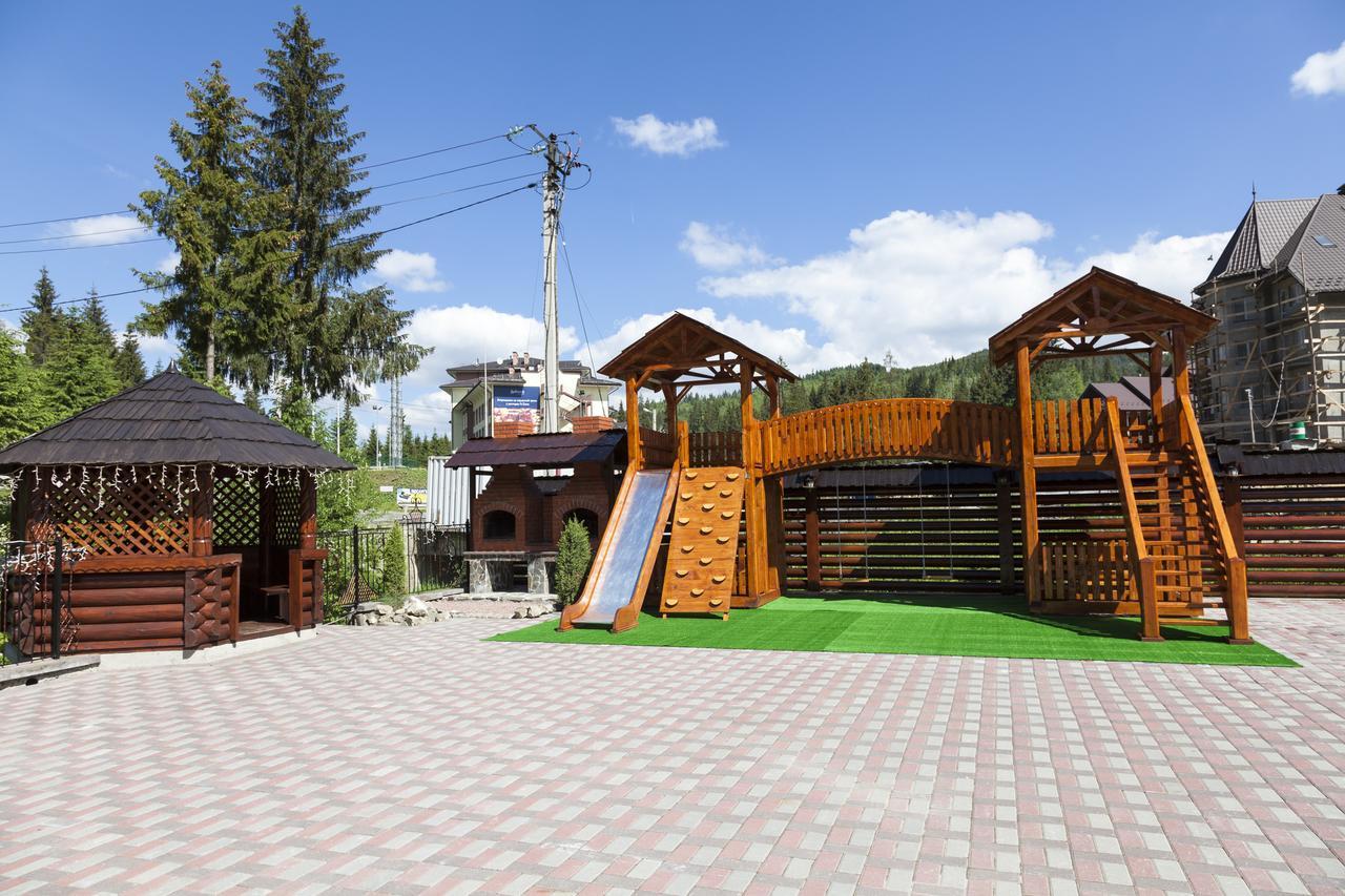 Villa Nikoletta Spa Bukovel Exteriör bild