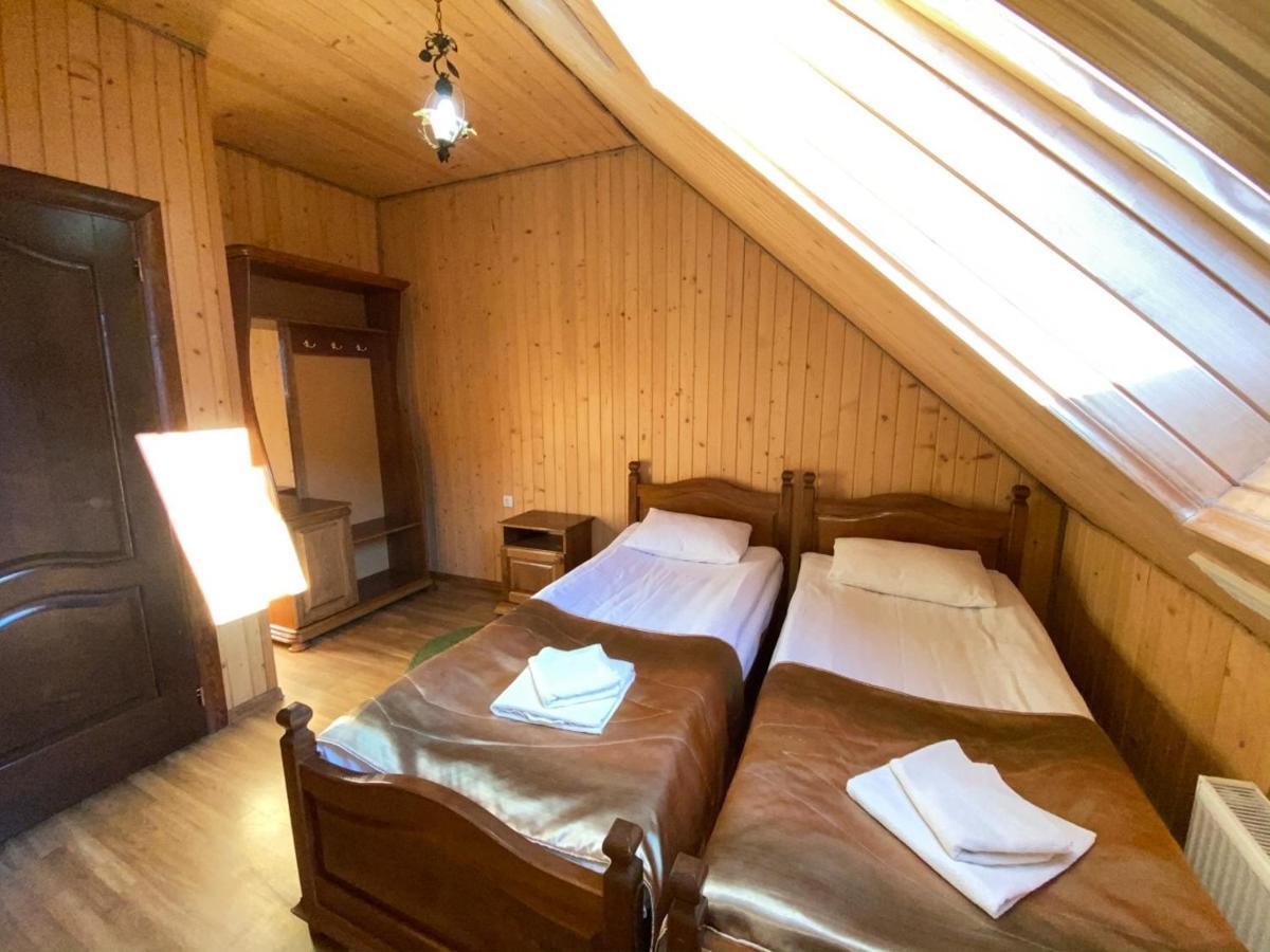 Villa Nikoletta Spa Bukovel Exteriör bild